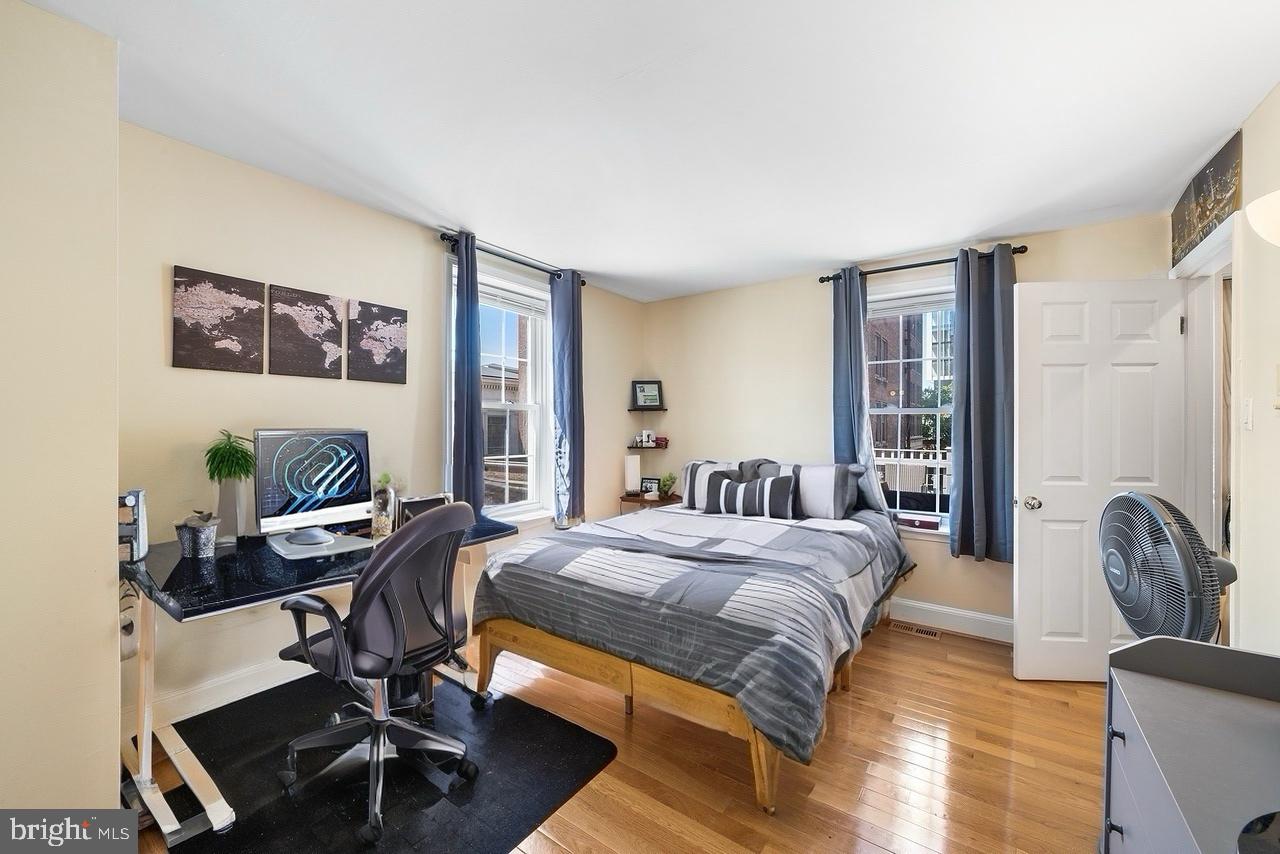 308 South 13th Street, Unit 11 Philadelphia, PA 19107 - Photo 18 of 26