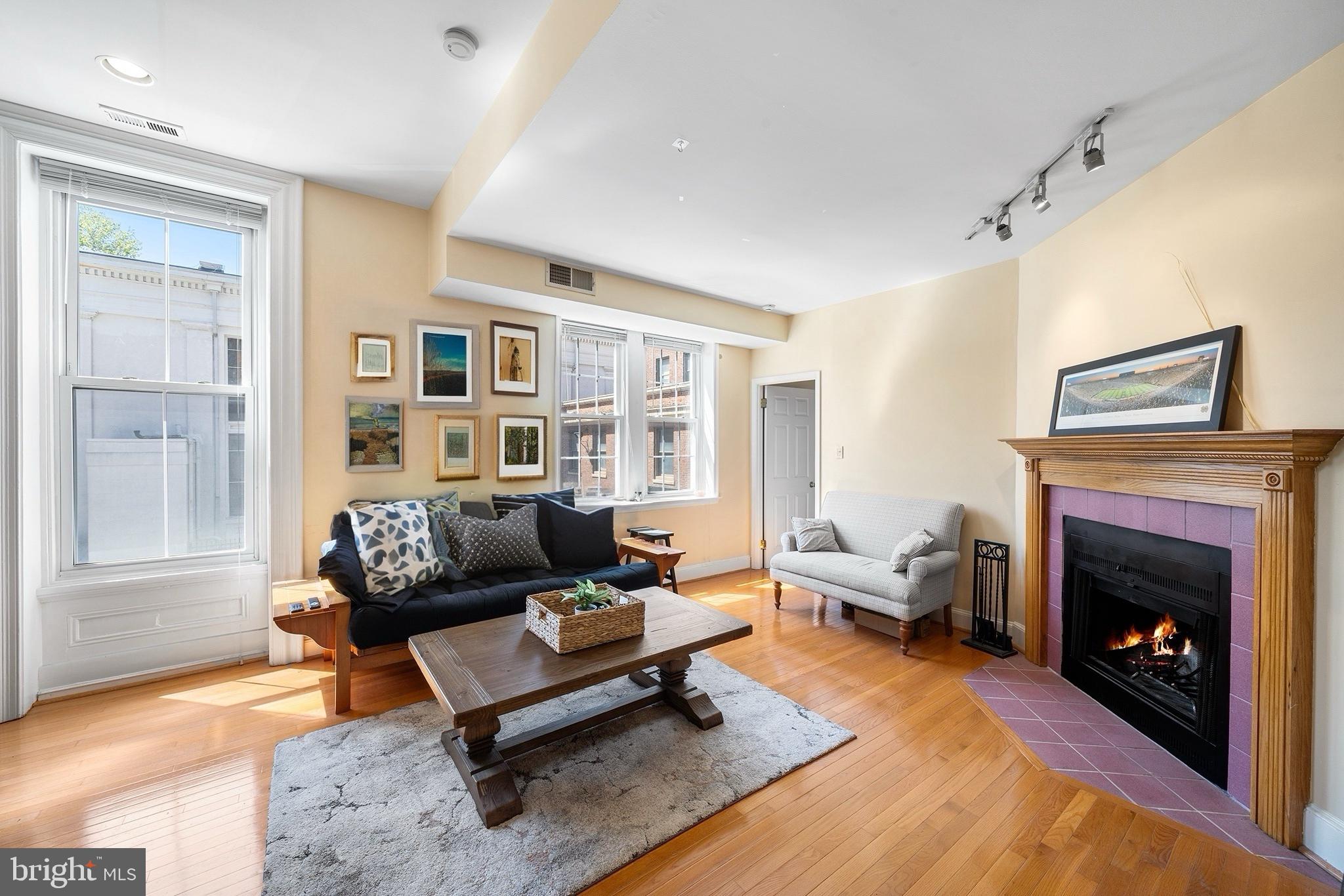 308 South 13th Street, Unit 11 Philadelphia, PA 19107 - Photo 9 of 26