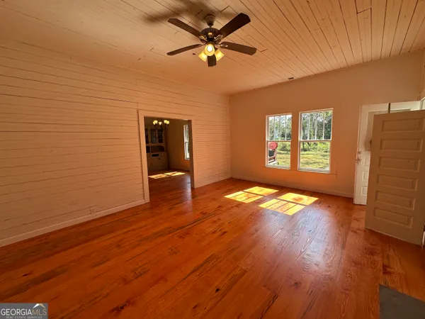 $1,600 | 1318 Lincolnton Highway, Elberton, GA 30635