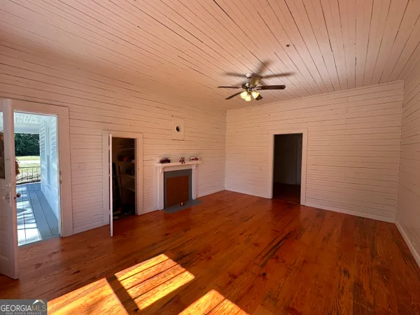 $1,600 | 1318 Lincolnton Highway, Elberton, GA 30635