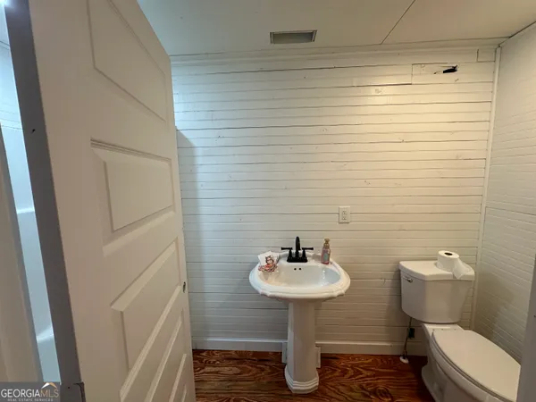 $1,600 | 1318 Lincolnton Highway, Elberton, GA 30635