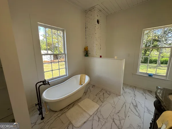 $1,600 | 1318 Lincolnton Highway, Elberton, GA 30635