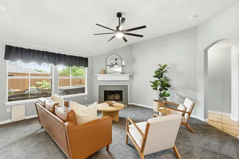$427,000 | 7301 Sunburst Trail, Denton, TX 76210