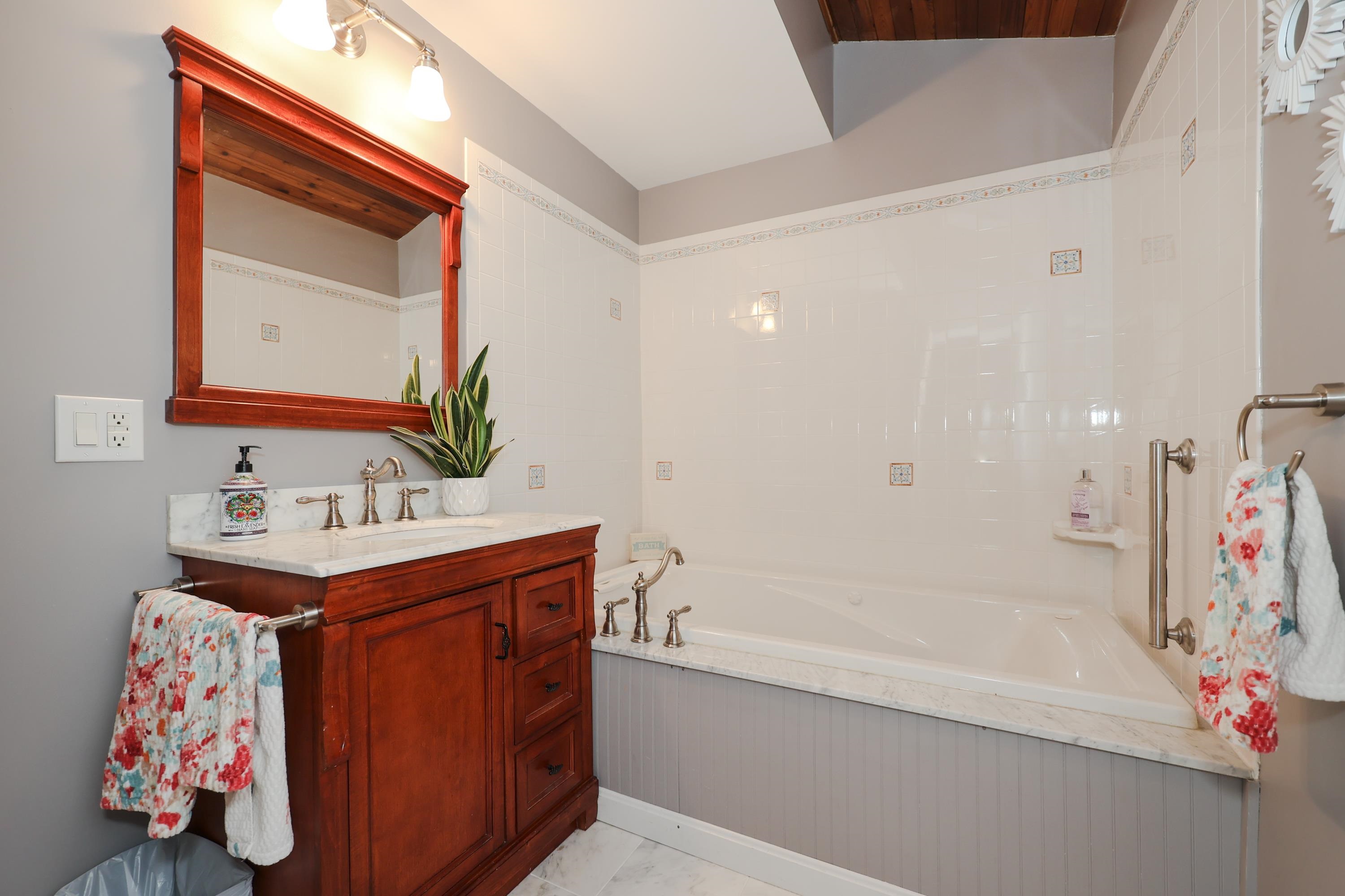 60 Grey Rock Road Bedford, NH 03110 - Photo 23 of 40 Gallery Image 23