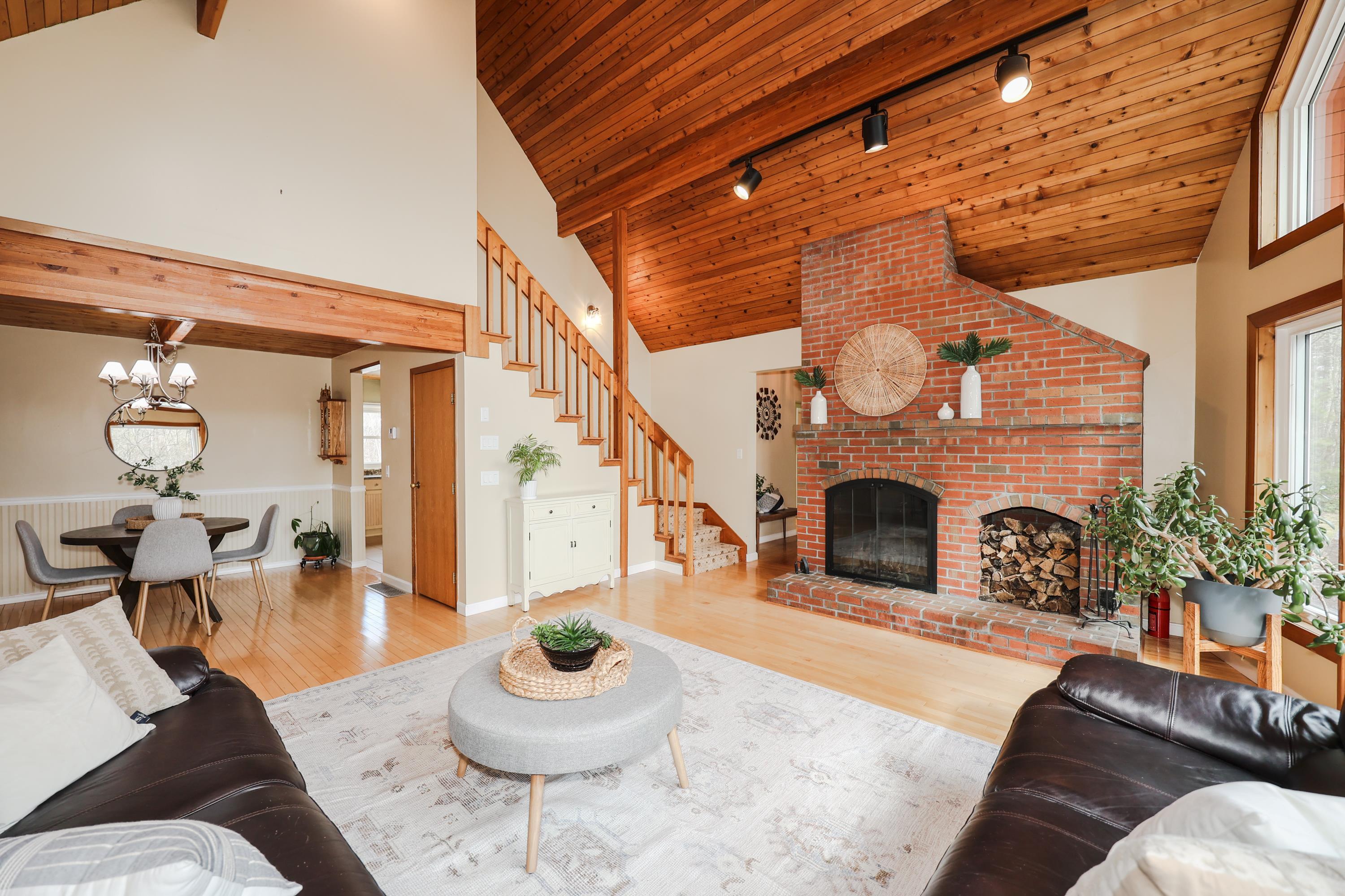 60 Grey Rock Road Bedford, NH 03110 - Photo 5 of 40 Gallery Image 5