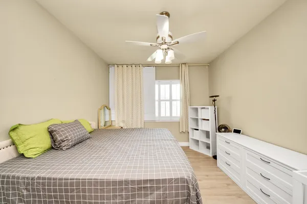 $1,950 | 10342 Solitaire Circle, Houston, TX 77070