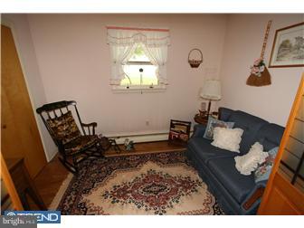 981 Old Dolington Road Newtown, PA 18940 - Photo 4 of 10 Family Room
