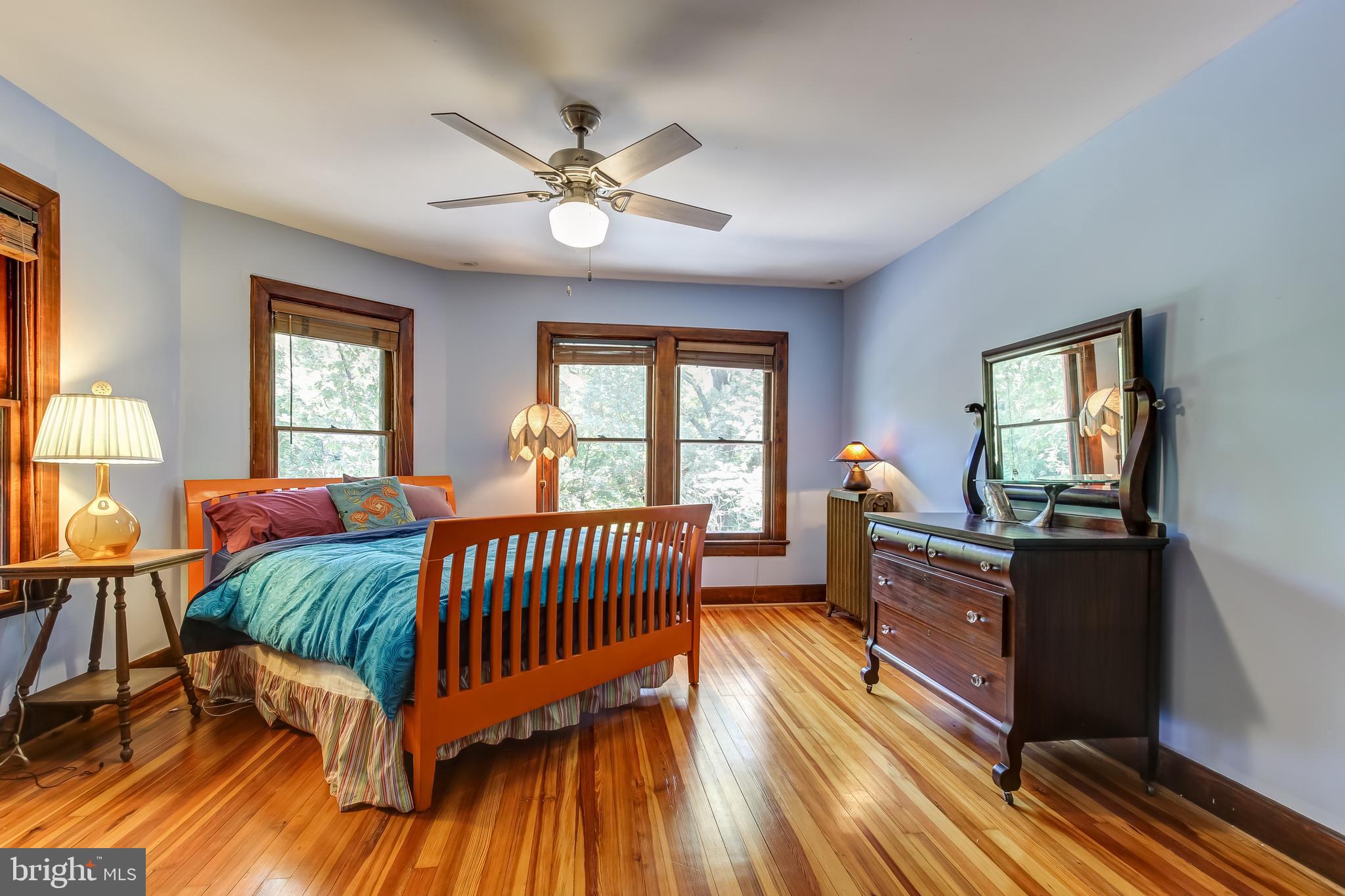 609 Ritchie Avenue Silver Spring, MD 20910 - Photo 20 of 36 3 large bedrooms
