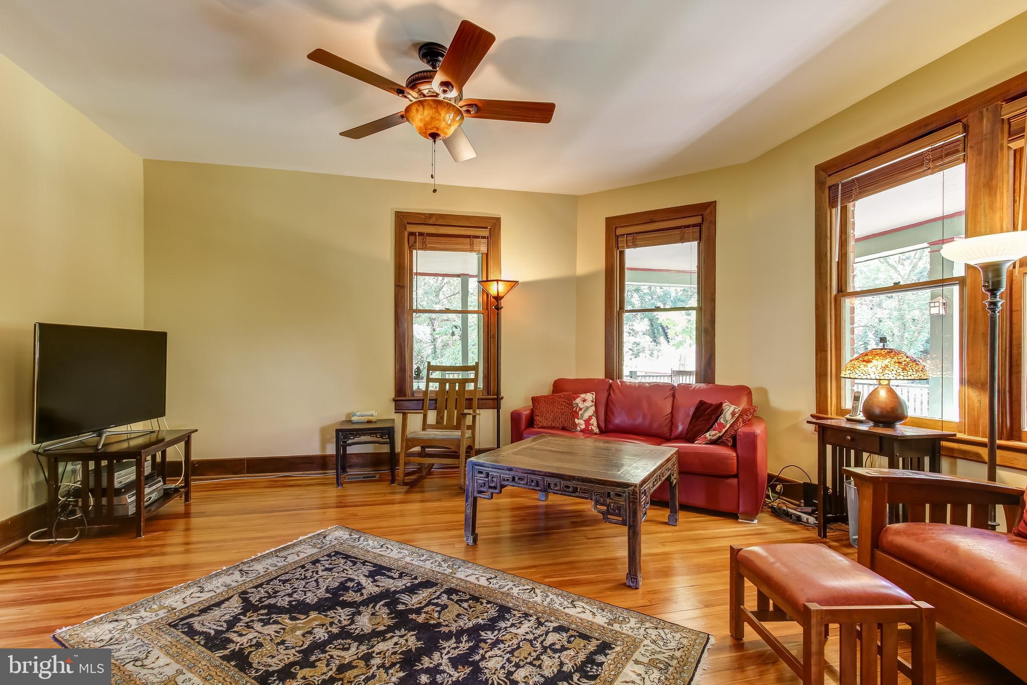 609 Ritchie Avenue Silver Spring, MD 20910 - Photo 10 of 36 and bright main level family room