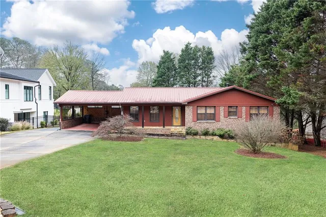 $2,650 | 216 Thomas Circle, Roswell, GA 30075