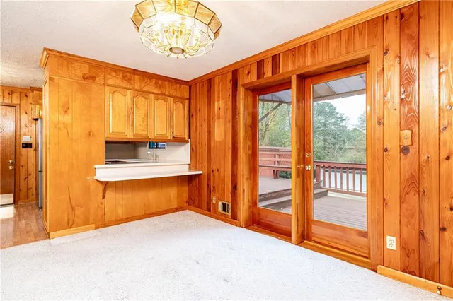 $2,650 | 216 Thomas Circle, Roswell, GA 30075