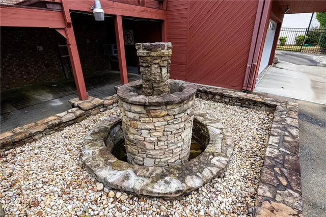 $2,650 | 216 Thomas Circle, Roswell, GA 30075