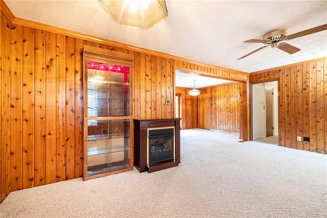 $2,650 | 216 Thomas Circle, Roswell, GA 30075