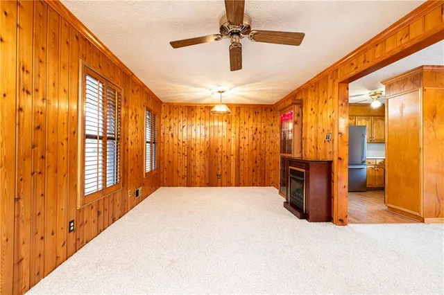 $2,650 | 216 Thomas Circle, Roswell, GA 30075