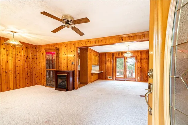 $2,650 | 216 Thomas Circle, Roswell, GA 30075