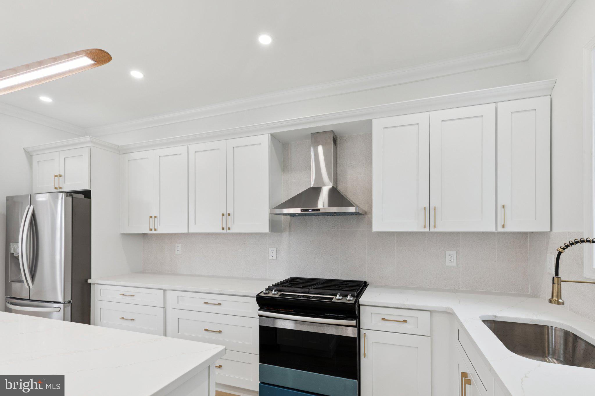 137 Manheim Street Philadelphia, PA 19144 - Photo 17 of 81 Kitchen