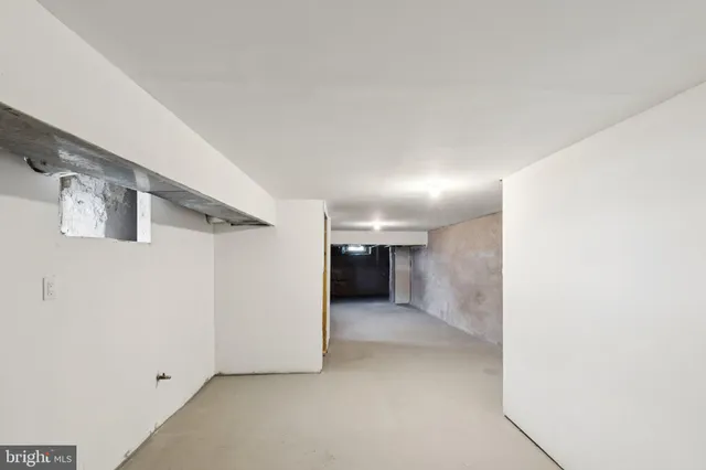 $399,000 | 137 Manheim Street, Philadelphia, PA 19144