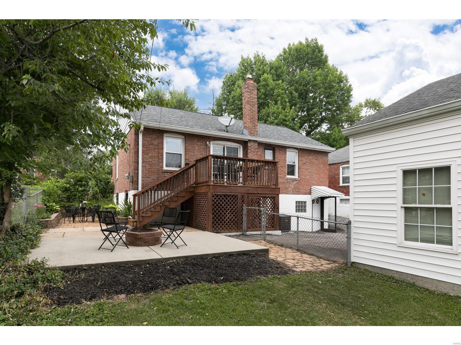 7044 Rhodes Drive St. Louis, MO 63123 - Photo 21 of 22 Gallery Image 21