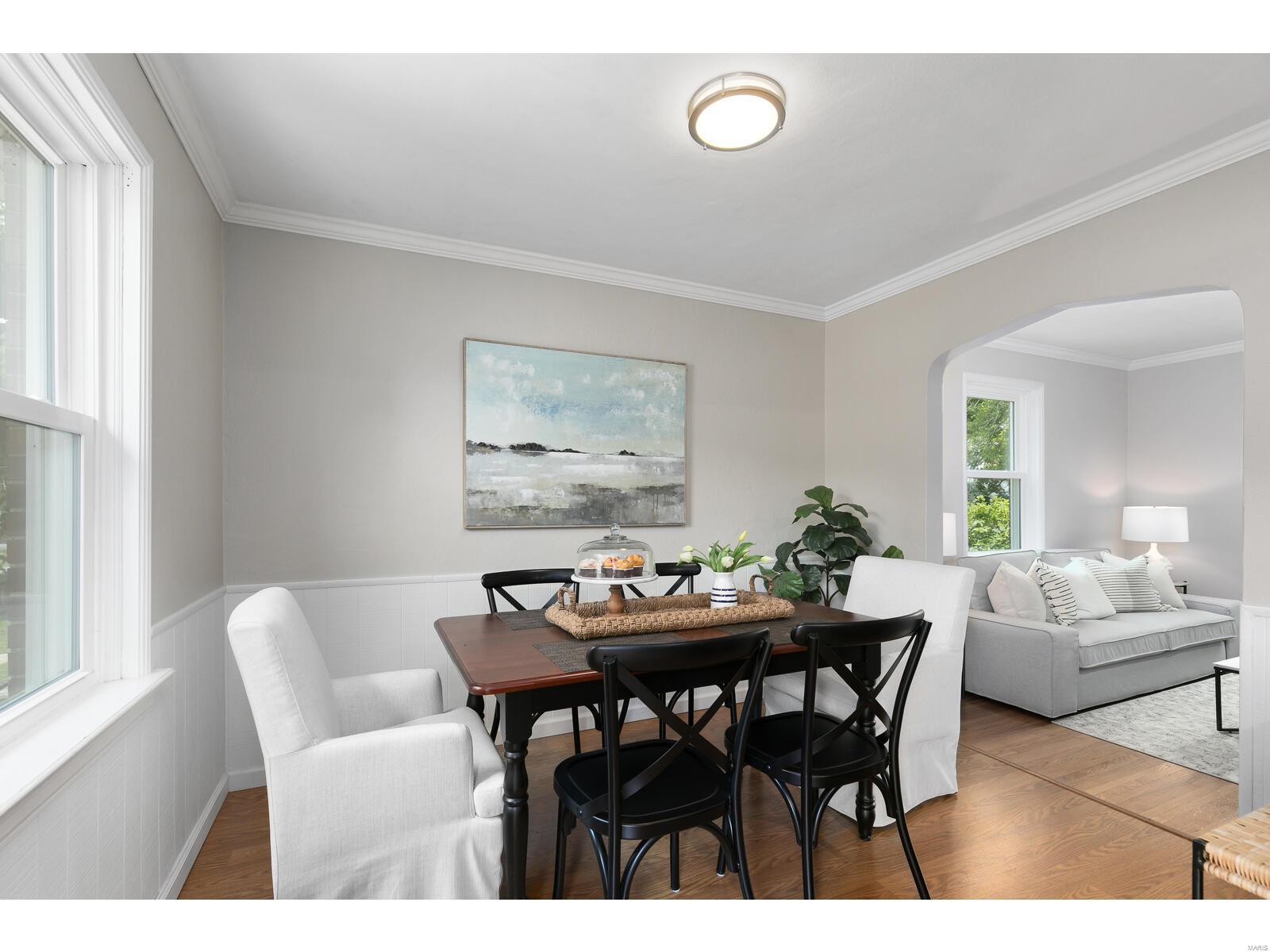 7044 Rhodes Drive St. Louis, MO 63123 - Photo 7 of 22 Gallery Image 7