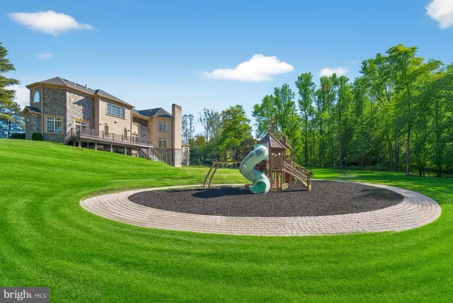 a view of outdoor space yard and entertaining space