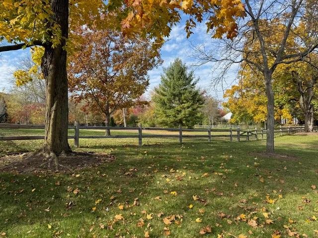 $1,300,000 | 46 Shawnee Lane, Lake Forest, IL 60045