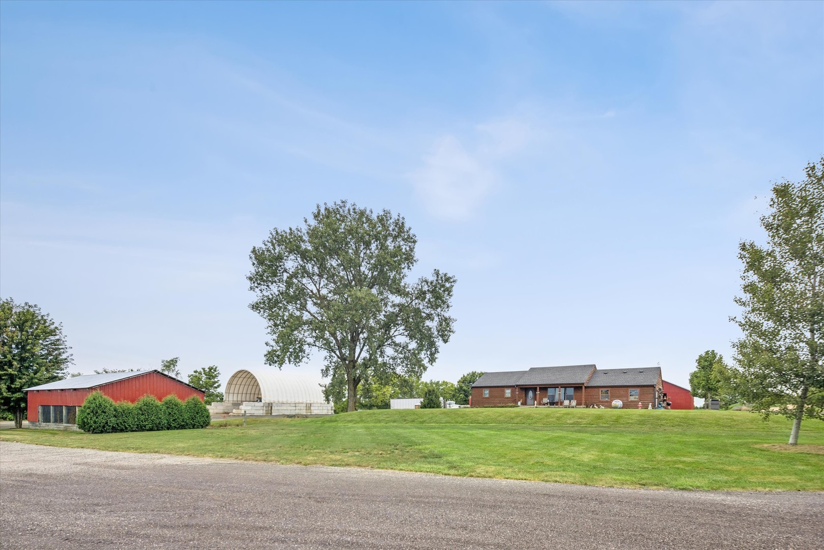 1451 Johnson Road Oswego, IL 60543 - Photo 23 of 42 Gallery Image 23