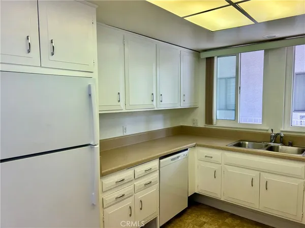 $2,300 | 748 Avenida Majorca, Unit N, Laguna Woods, CA 92637