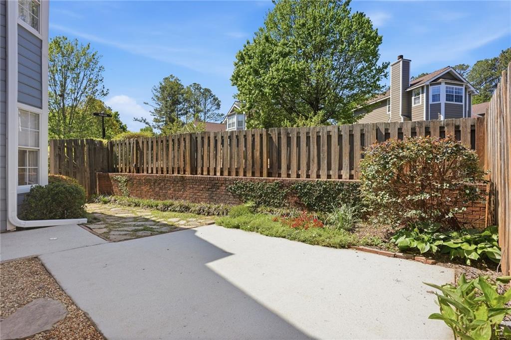 102 Fowler Court Decatur, GA 30030 - Photo 18 of 22