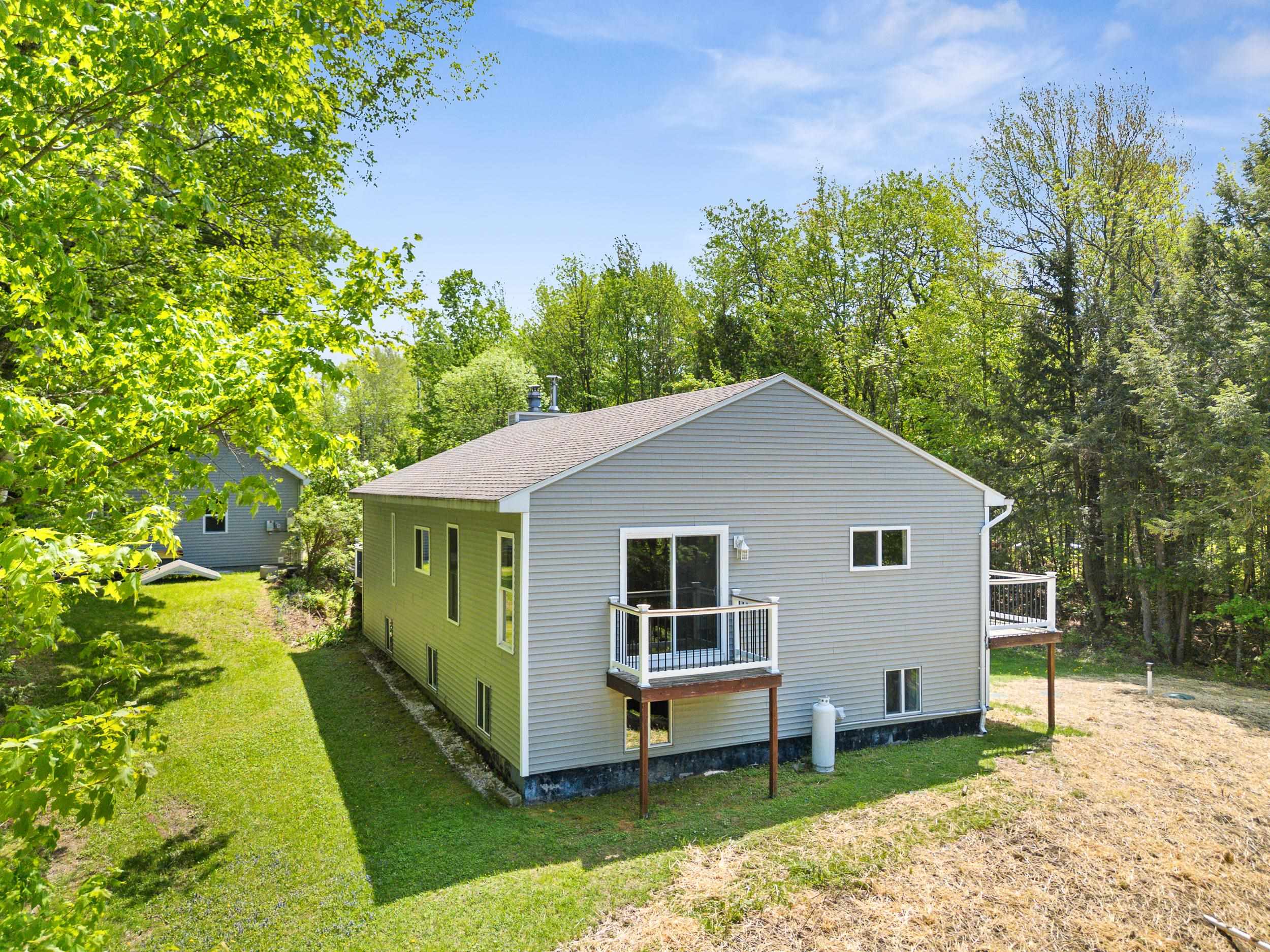 8 Cook Lane Westford, VT 05494 - Photo 4 of 60