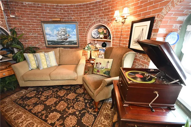 $895,000 | 1 Taunton River, Somerset, RI 02726