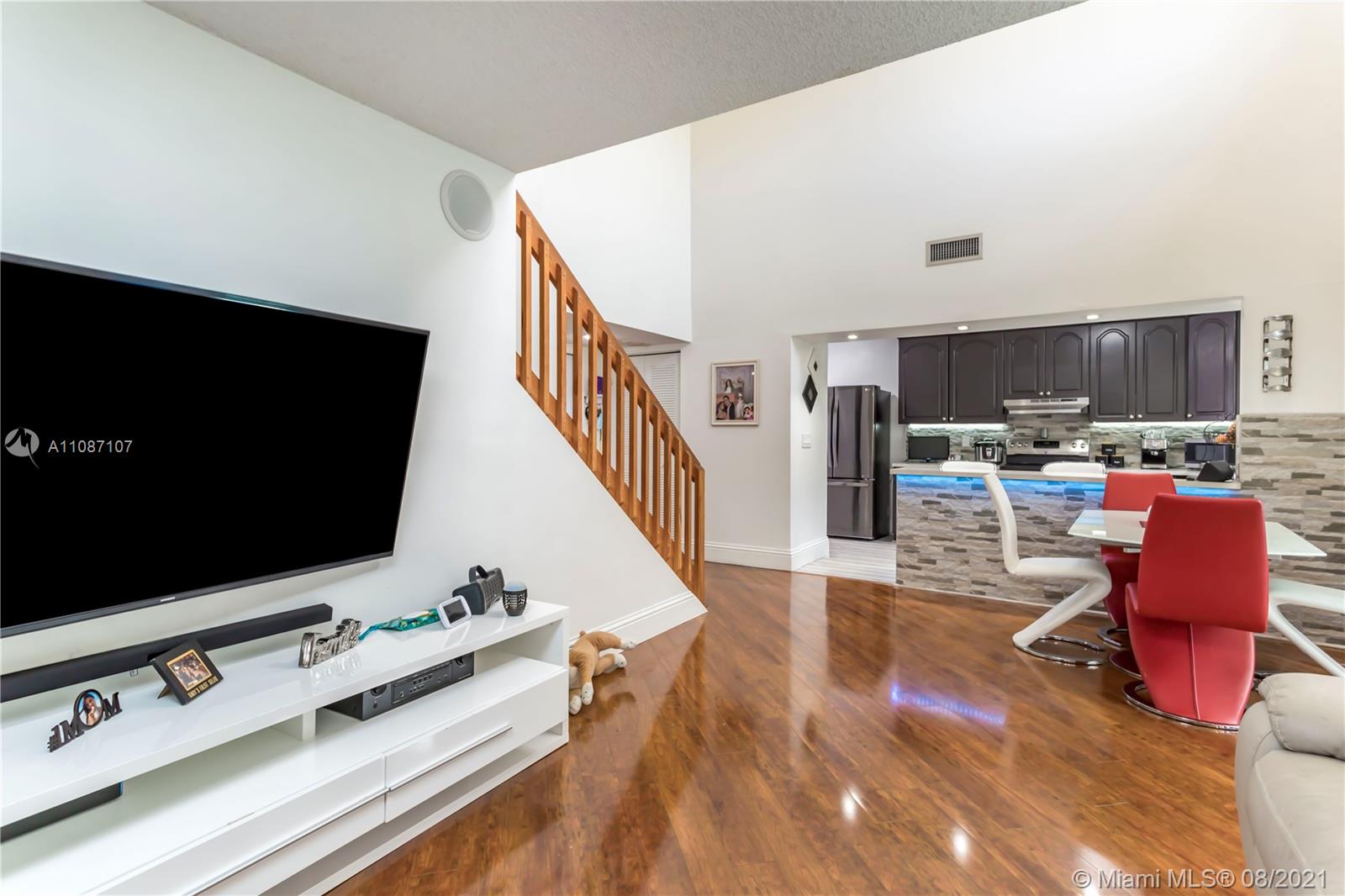 6533 Northwest 170th Lane, Unit 6533 Hialeah, FL 33015 - Photo 5 of 19