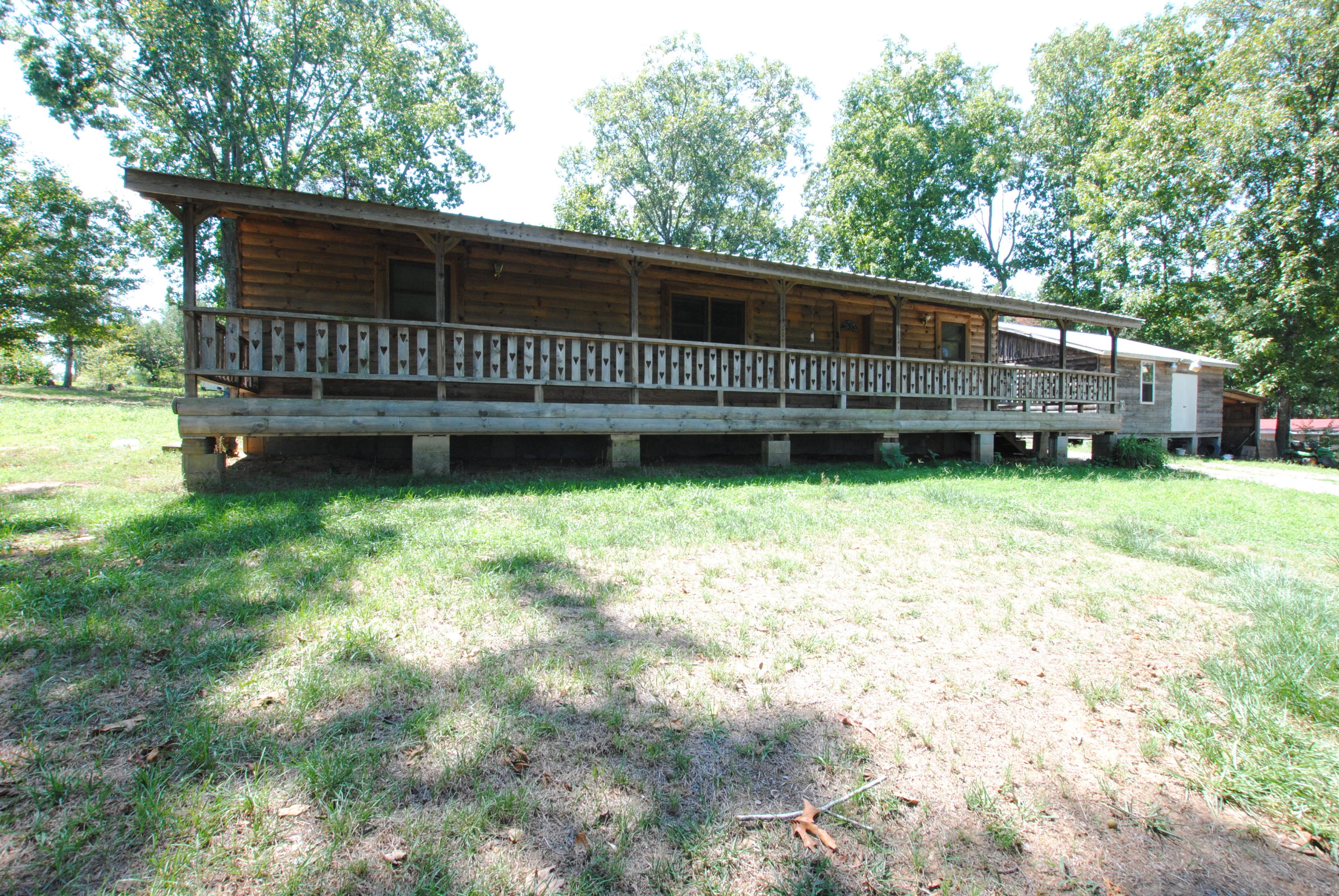 607 Bailey Road Benton, TN 37307 - Photo 4 of 30 DSC_6670