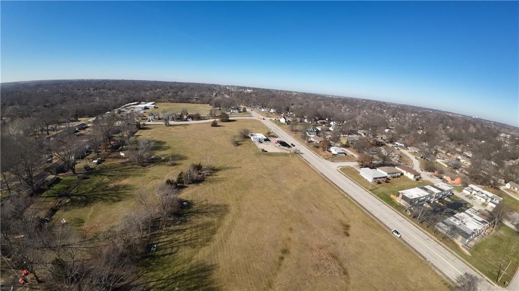 7905 High Grove Road Grandview, MO 64030 - Photo 7 of 24