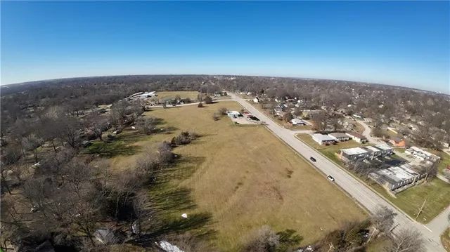 $699,000 | 7905 High Grove Road, Grandview, MO 64030