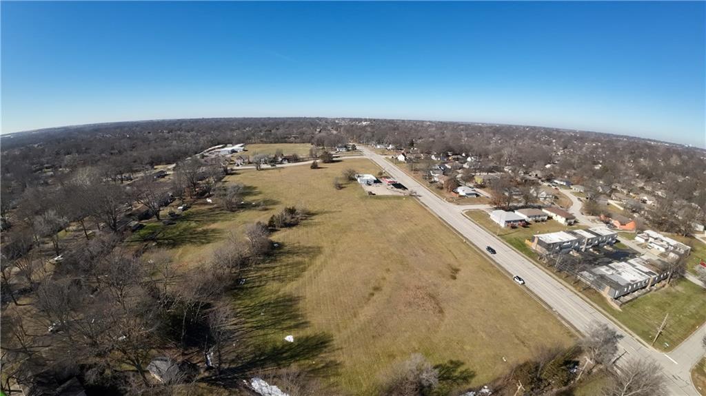 7905 High Grove Road Grandview, MO 64030 - Photo 9 of 24