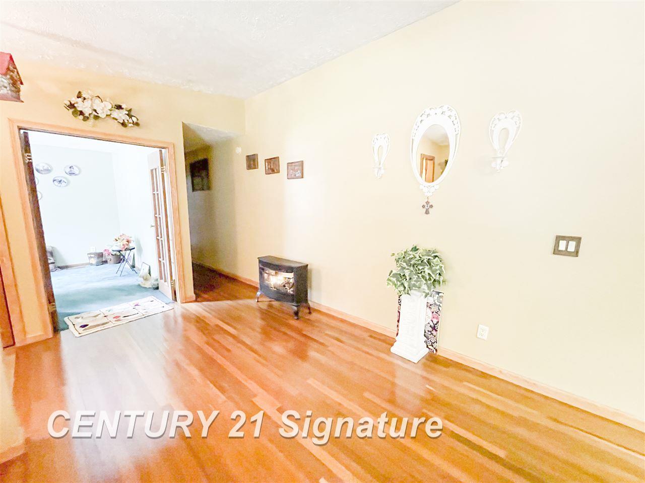 1896 Long Road Beaverton, MI 48612 - Photo 3 of 21