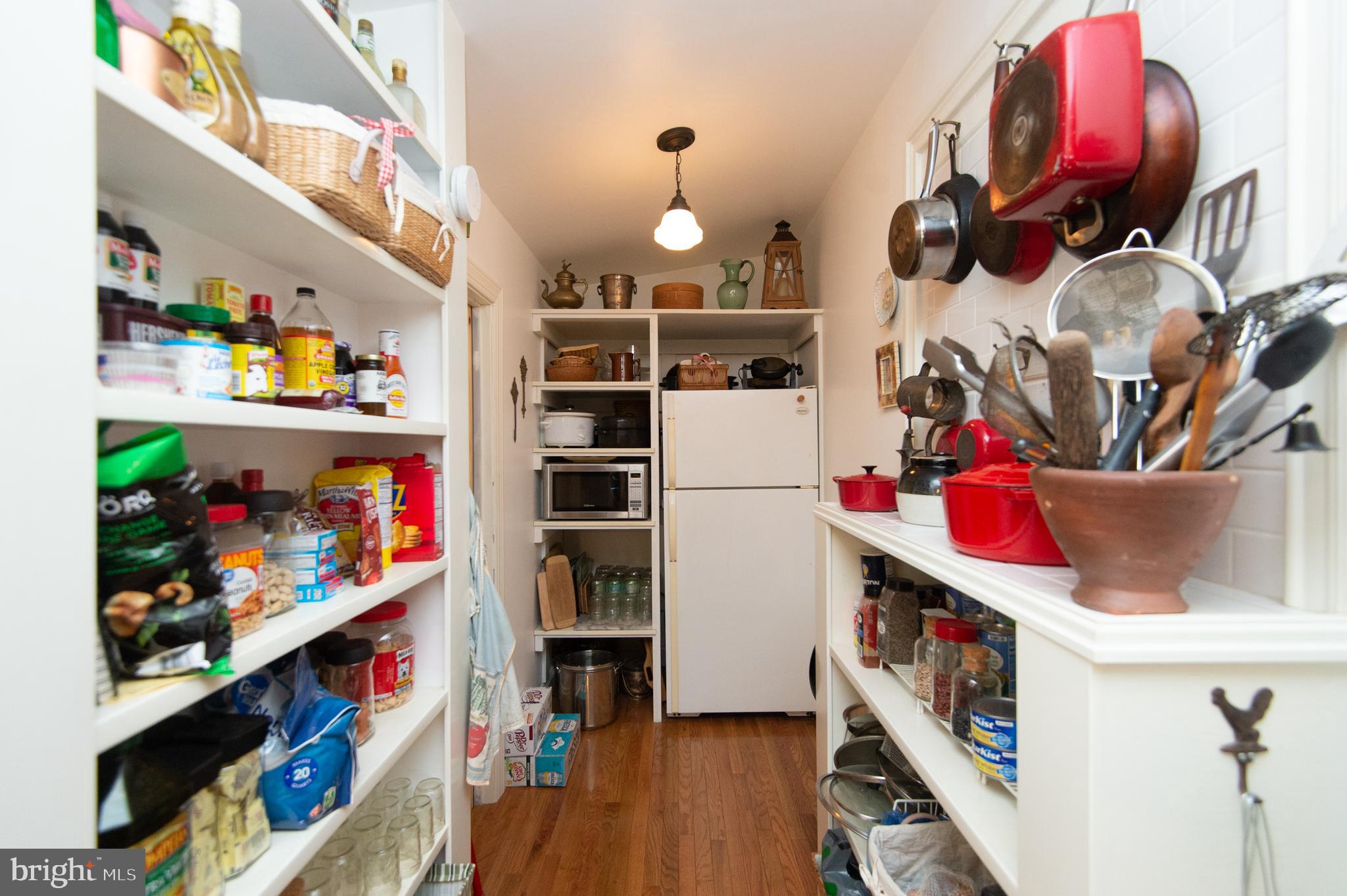5512 Galestown Road Rhodesdale, MD 21659 - Photo 11 of 47 Butler's pantry.