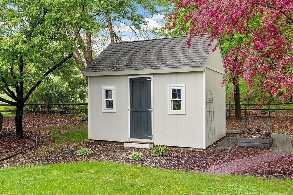 15 Cole Road Sterling, MA 01564 - Photo 37 of 41 Gallery Image 37