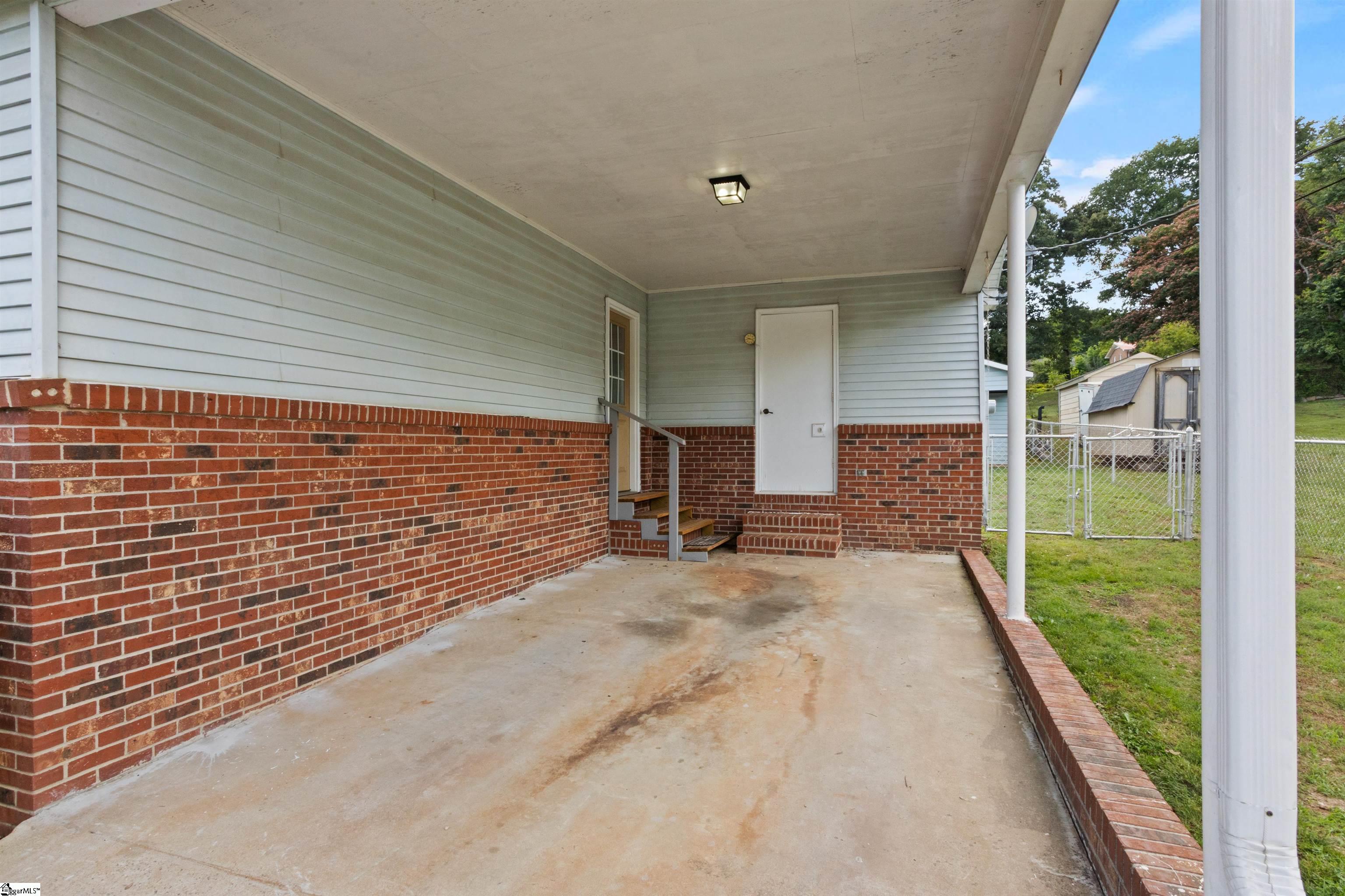 706 Harvey Road Greer, SC 29651 - Photo 21 of 28