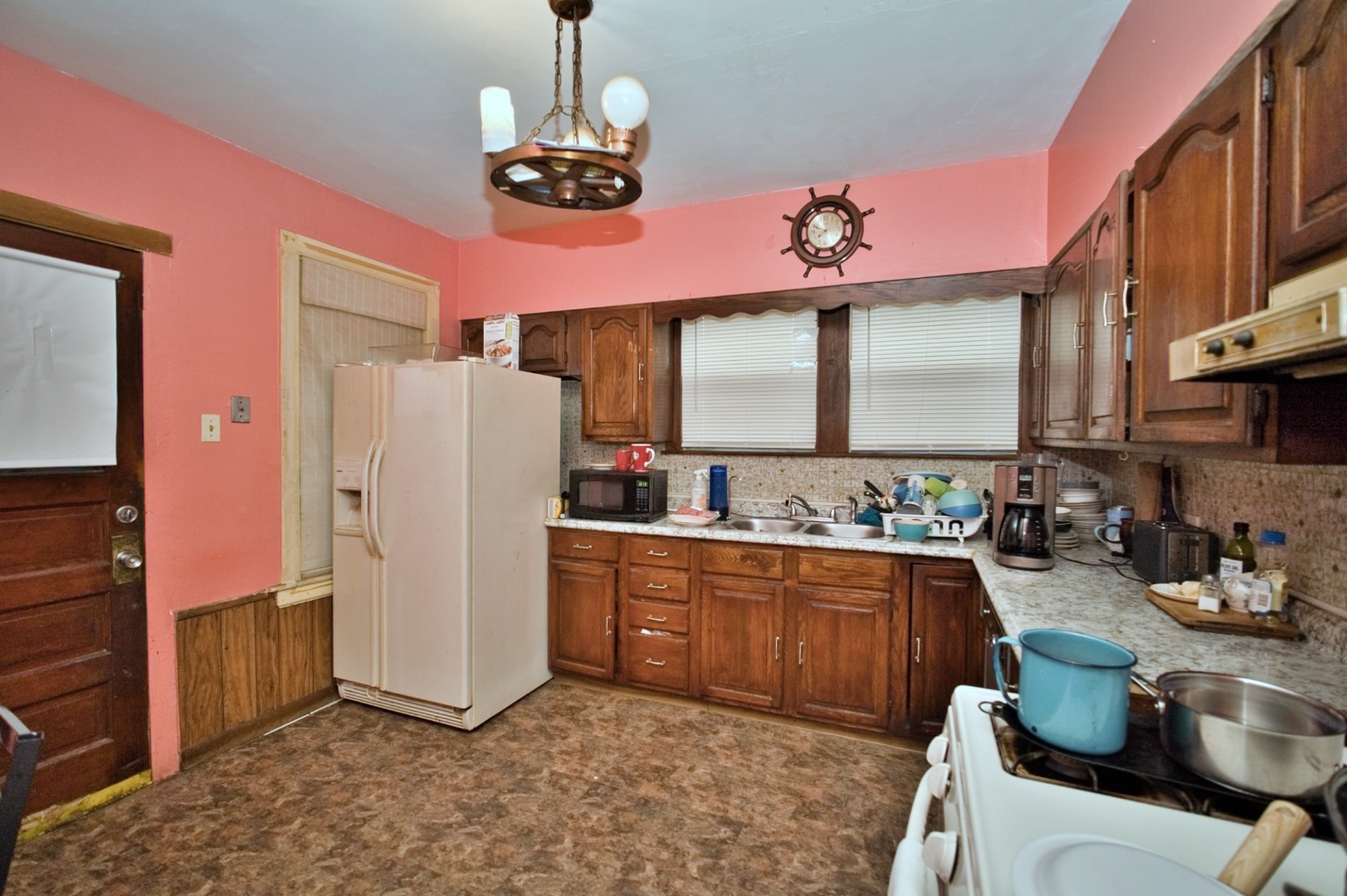 2534 North Rutherford Avenue Chicago, IL 60707 - Photo 20 of 54 Gallery Image 20