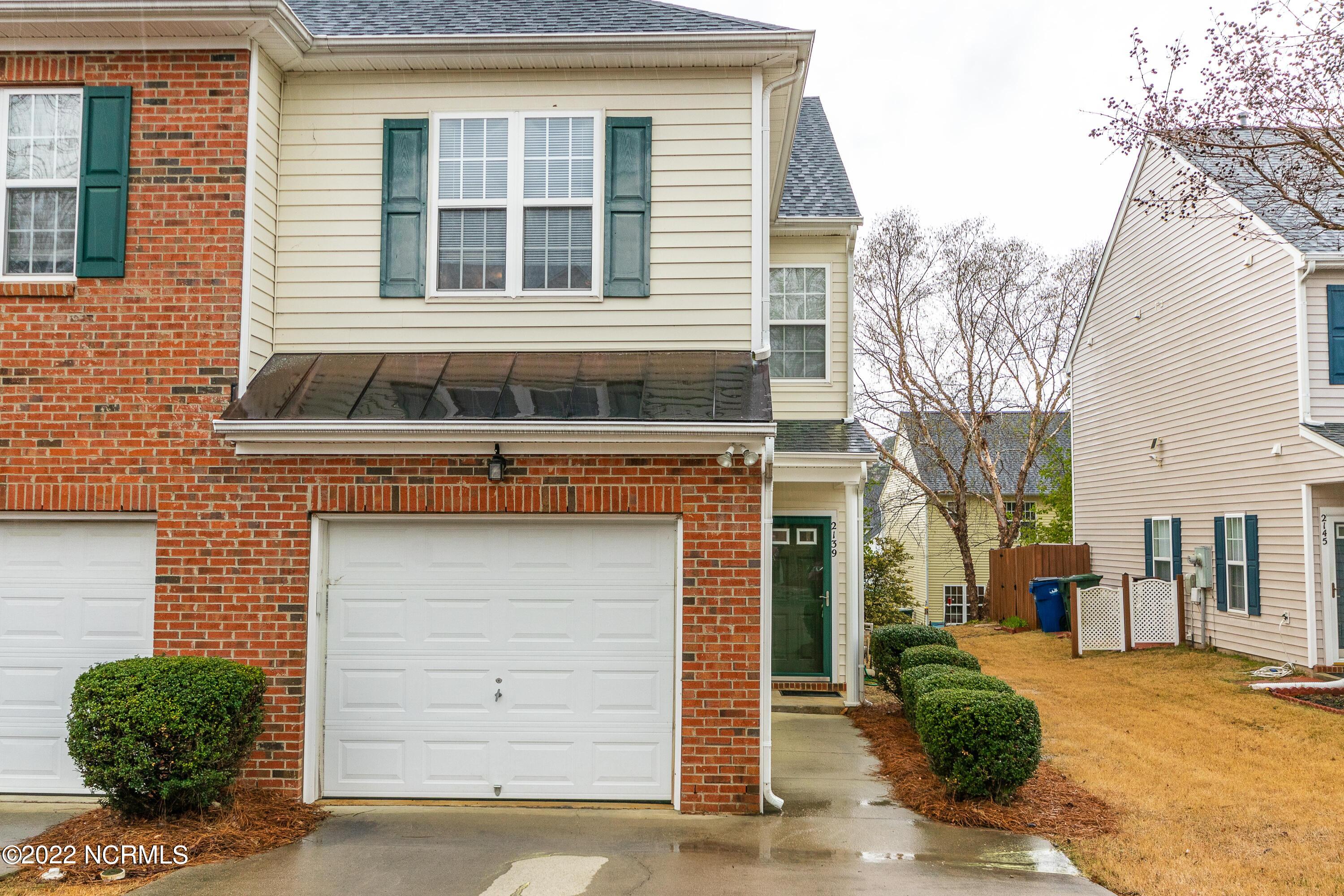 2139 Metacomet Way Raleigh, NC 27604 - Photo 1 of 17 Main View