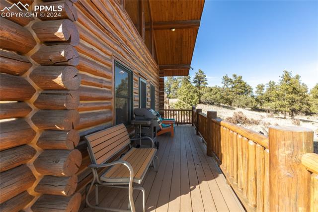 622 Sioux Road Florissant, CO 80816 - Photo 14 of 43 Wooden deck with grilling area