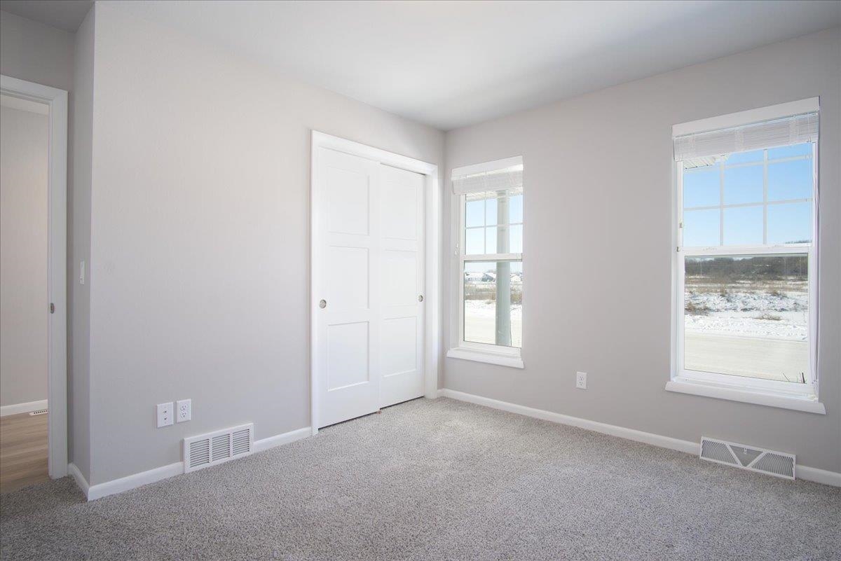 2167 Autumn Lake Madison, WI 53718 - Photo 18 of 28