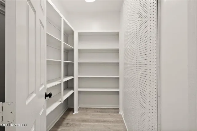 $275,000 | 1042 Bayridge Drive, Jackson, MS 39211