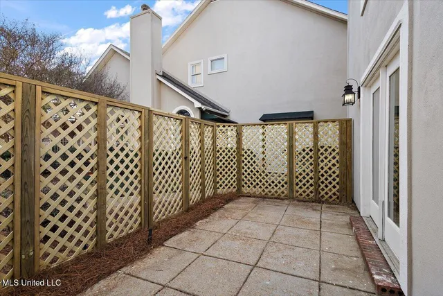 $275,000 | 1042 Bayridge Drive, Jackson, MS 39211