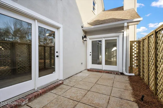 $275,000 | 1042 Bayridge Drive, Jackson, MS 39211