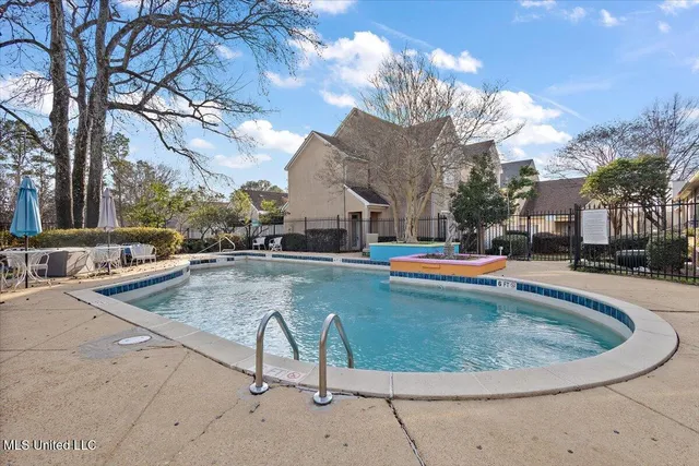 $275,000 | 1042 Bayridge Drive, Jackson, MS 39211