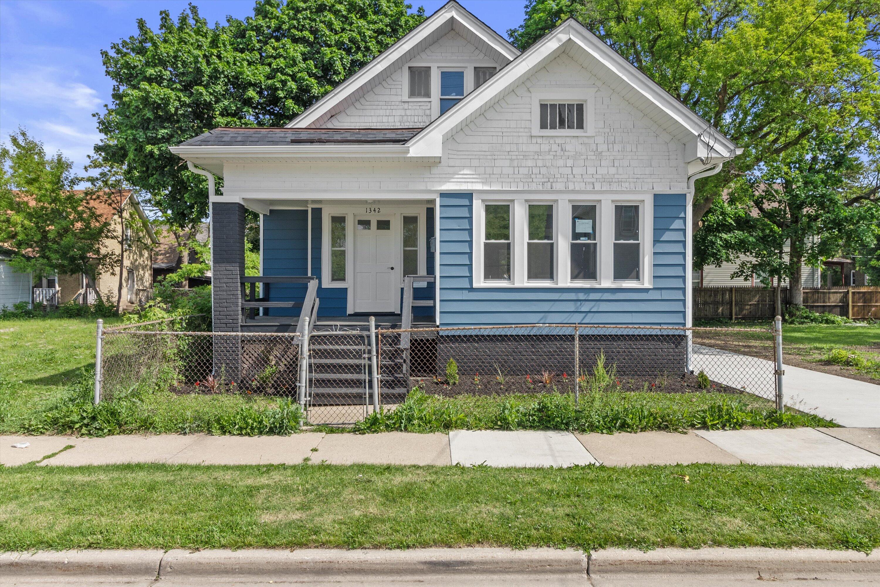 1342 St Patrick Street Racine, WI 53404 - Photo 1 of 40 01-IMG_3479
