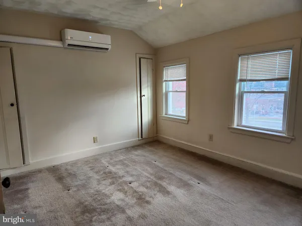 $1,825 | 9062 Washington Street, Savage, MD 20763