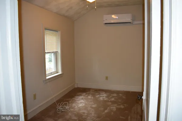 $1,825 | 9062 Washington Street, Savage, MD 20763